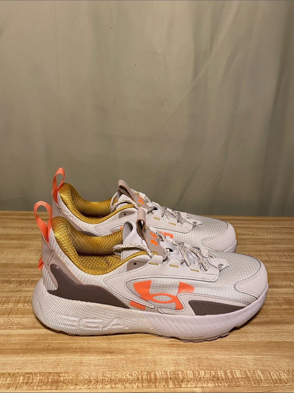 Under Armour HOVR MEGA 2 MVMNT Fog Orange Blast Sportstyle Athletic Shoe 11.5